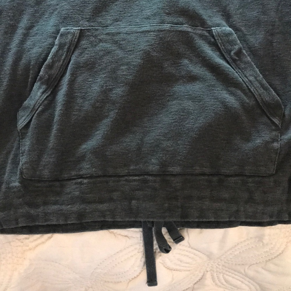 Hanna Andersson sweatshirt - Picture 4 of 5
